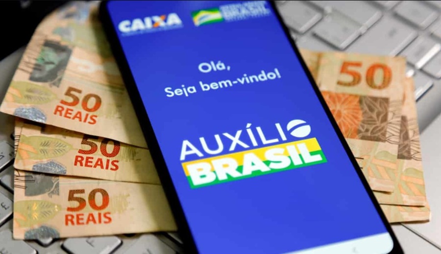 DINHEIRO: Auxílio Brasil de R$ 600 começa a ser pago nesta terça-feira (09)