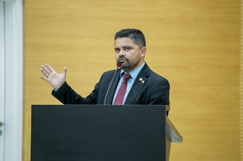 APROVADO: Projeto de Lei de Jesuíno Boabaid desobriga militares a trabalharem na folga