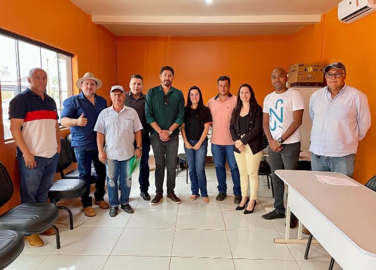 EXTREMA: Márcio Pacele participa de inauguração do Serviço do Cadastro Único no distrito