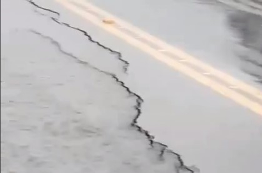 RISCO: Aterro de ponte nova no rio Jamari pode romper 
