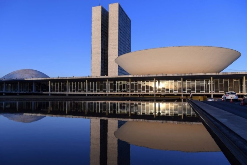 DESCONDENAÇÃO: CNBB critica projeto que beneficia condenados por Lei da Ficha Limpa