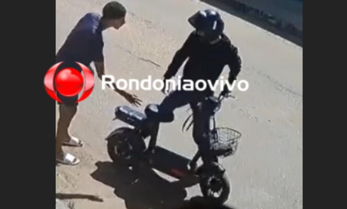 ASSISTA: Vídeo registra roubo de moto elétrica em frente a escola na capital