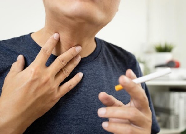 SAIBA DIFERENCIAR: Pigarro de fumante pode indicar doença pulmonar