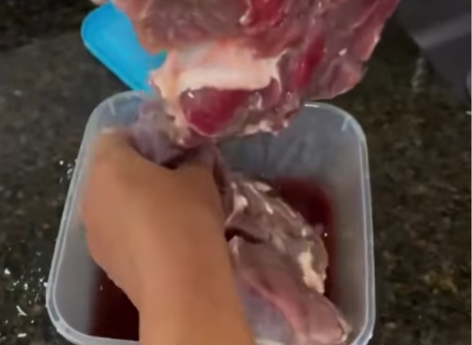 PEGA A DICA: Você sabia que dá para fazer a sua própria carne de sol em casa?