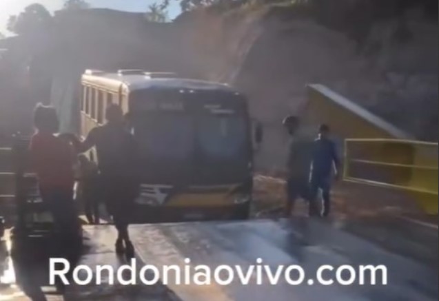 SÃO CARLOS: Moradores enfrentam ponte em péssimo estado e transporte precário