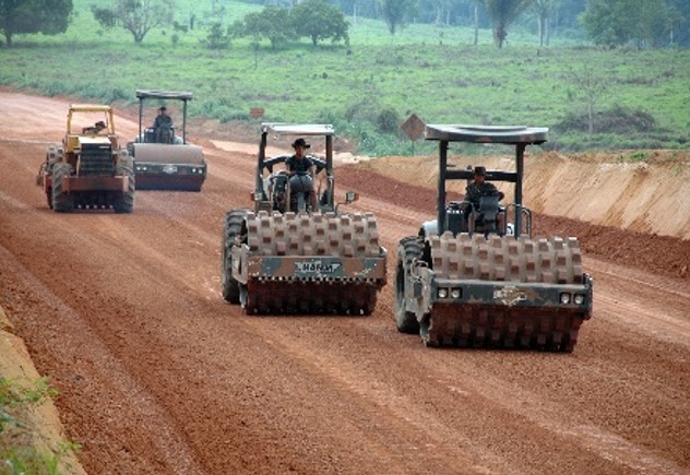 APROVADO: PL permite o Exército assumir obras de infraestrutura sem licitação