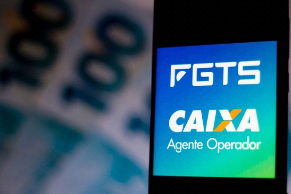 DINHEIRO EXTRA: CAIXA começa a creditar R$ 13,04 bilhões do lucro do FGTS aos trabalhadores