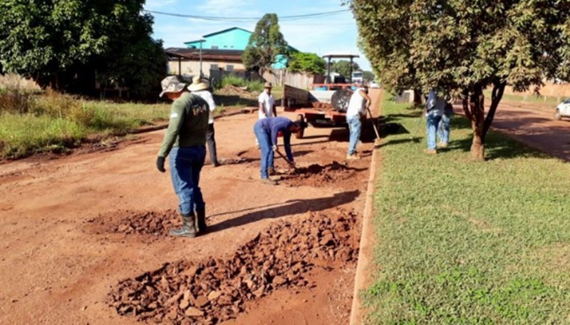 PONTA DO ABUNÃ: Distritos recebem pavimentação após pedido de Márcio Pacele