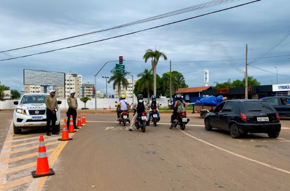 CUIDADOS: Prefeitura pede atenção redobrada às regras de trânsito durante carnaval