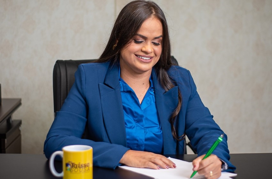 TAISSA SOUSA: Deputada destina emenda para aquisição de trator para Asprolit em Nova Dimensão