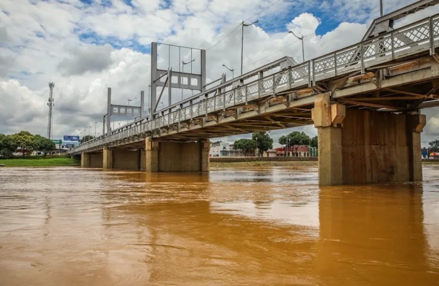 ALÍVIO: Nível do Rio Acre está acima da cota de inundação, mas em processo de descida