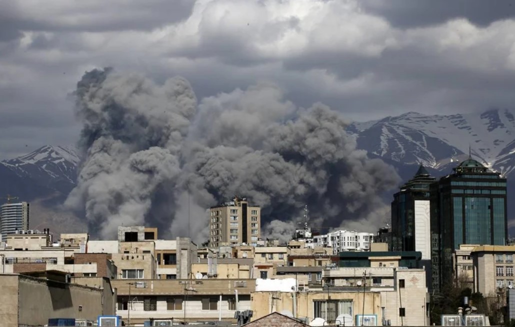 CONFLITOS: EUA orienta saída dos norte-americanos de 14 países do Oriente Médio