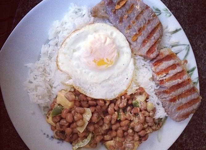 OVO OU CARNE: Veja qual a melhor fonte de proteína para o seu prato basicão