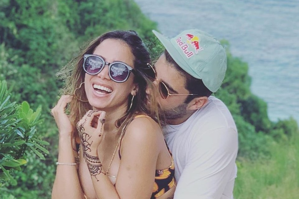 DECLARAÇÃO: “Vida amorosa dela é igual Game of Thrones”, diz pai sobre Anitta