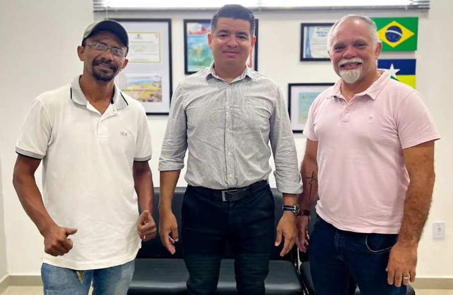 JOEL DA ENFERMAGEM: Vereador busca regularização fundiária do bairro Terra Prometida