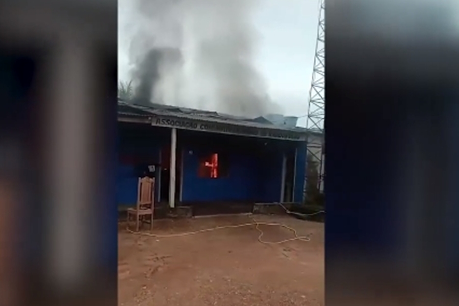 FOGO: Incêndio destrói rádio comunitária em Presidente Médici