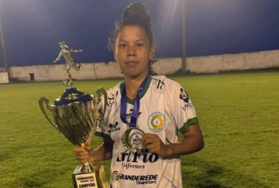 TALENTOSA: Meia-atacante Andressa deixa o Rolim de Moura e acerta com o Athletico PR