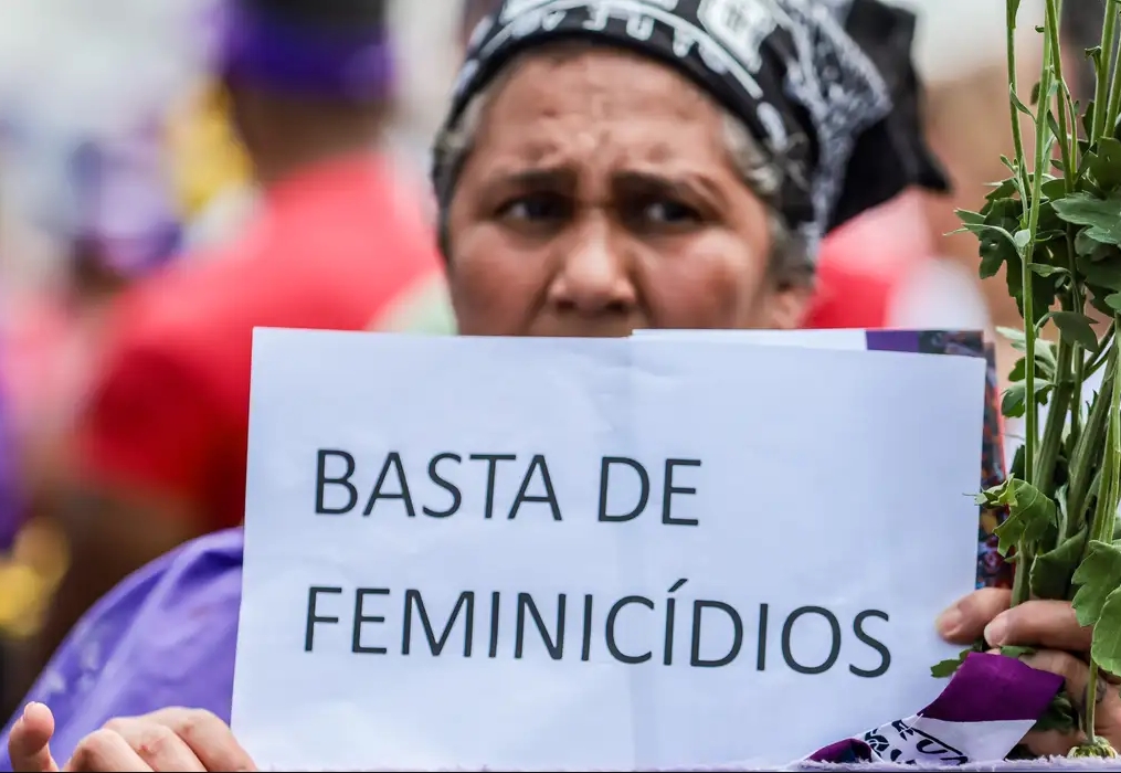 LEVANTAMENTO: Relatório aponta média de 12 mulheres vítimas de violência por dia