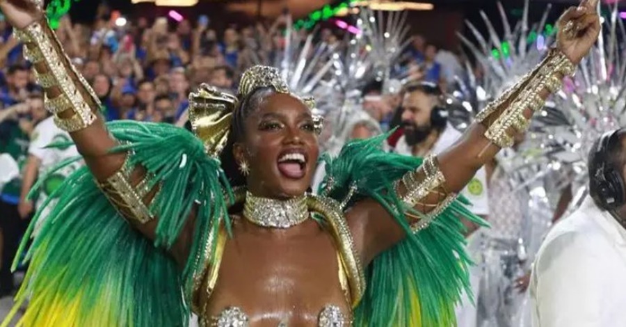 CARNAVAL: Iza deixa posto de rainha de bateria da Imperatriz Leopoldinense