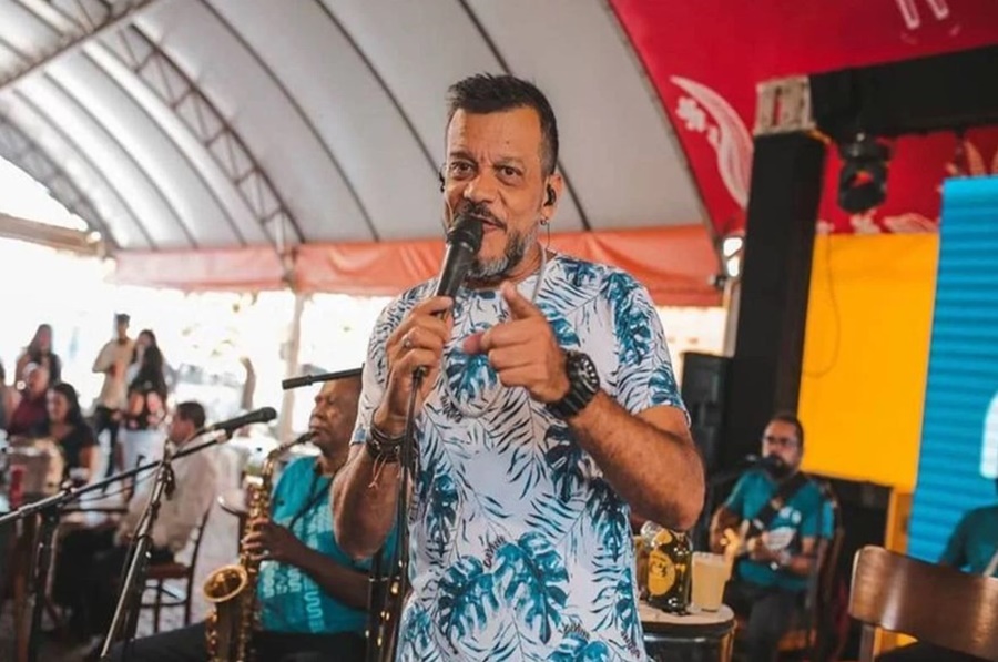 SAMBISTA: Morre Marcelo Sena, cantor da banda Coisa Nossa, aos 58 anos