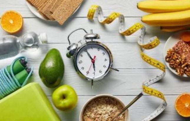 EMAGRECER: Devo treinar em jejum ou depois do café da manhã?