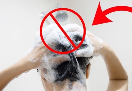 MÃO NA BUCHA: Tomar banho também tem regra, e quase ninguém segue