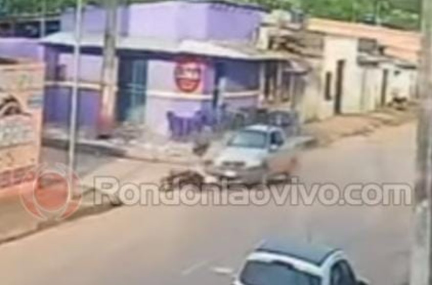 AVANÇOU: Vídeo mostra grave atropelamento de motoqueiro inabilitado