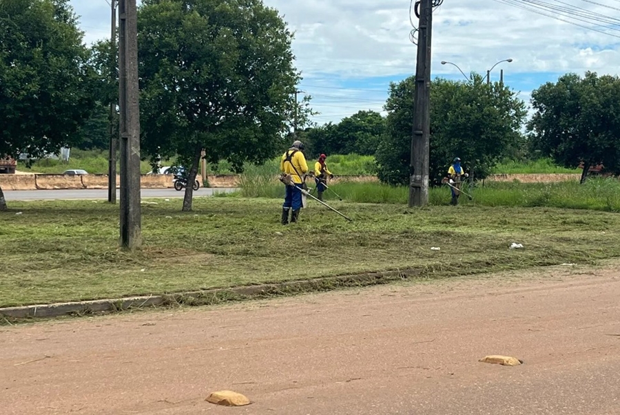 JOEL DA ENFERMAGEM: Vereador tem pedido de limpeza da entrada do bairro Novo atendido
