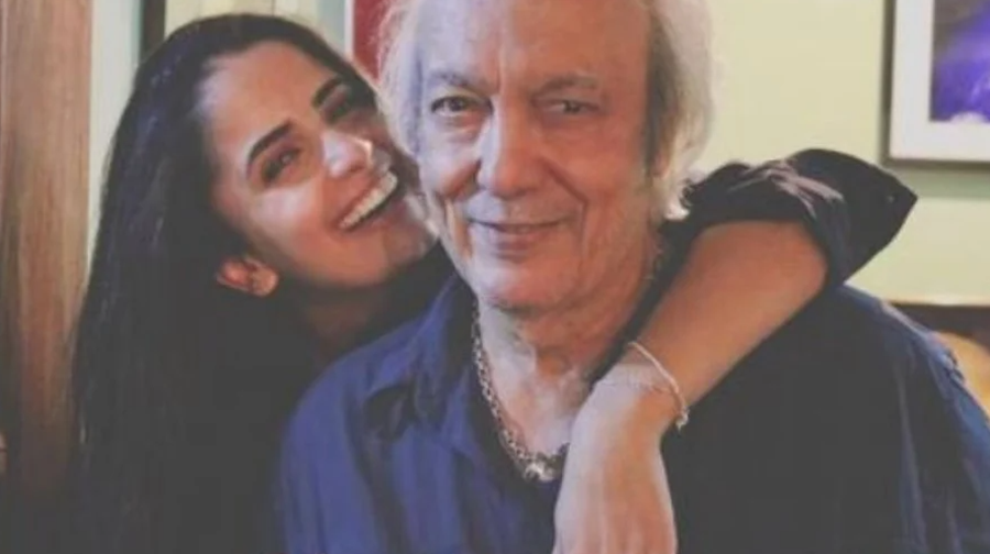 81 ANOS:Erasmo Carlos é internado com infecção e esposa lamenta