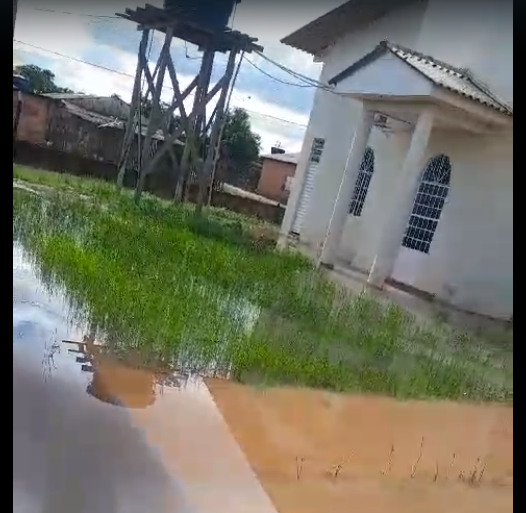 PEDIDO DE PROVIDÊNCIA: Pais expressam preocupação com início das aulas em escola do município