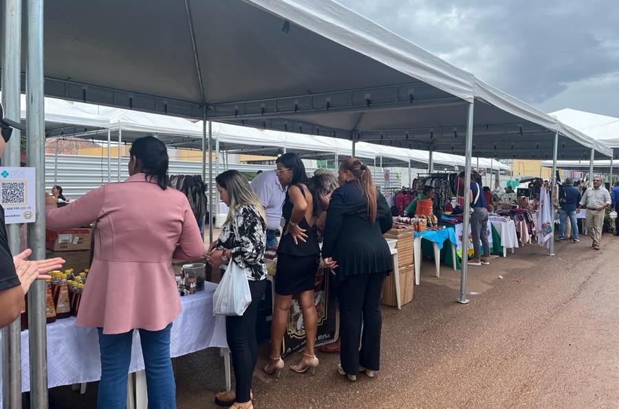 FEIRA DE EMPREENDEDORES: Incentivo do Governo de RO fomenta agroindústrias familiares