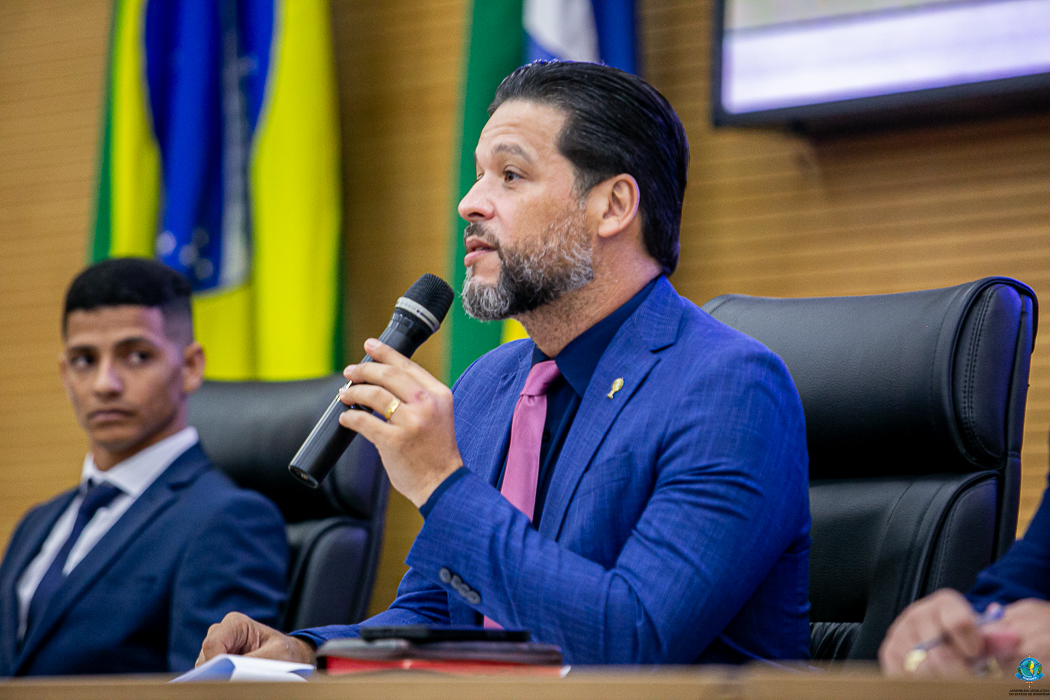 DELEGADO CAMARGO: Deputado cobra melhorias na saúde e alerta para possível greve