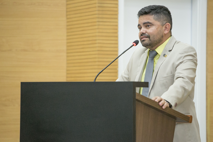 SANCIONADA: Deputado Jesuíno comemora alterações em lei de proteção social dos militares