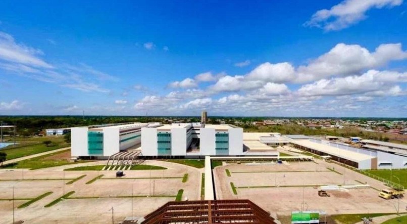 CHANCE: Hospital universitário faz concurso com 701 vagas para vários níveis