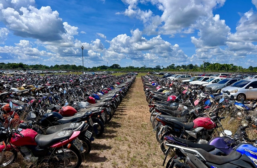 DETRAN-RO: Mais de 600 lotes de veículos conservados estarão disponíveis em leilão eletrônico