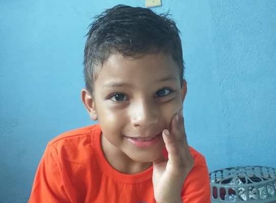 APELO: Família pede ajuda para realizar exame de criança que sofre de hiperatividade