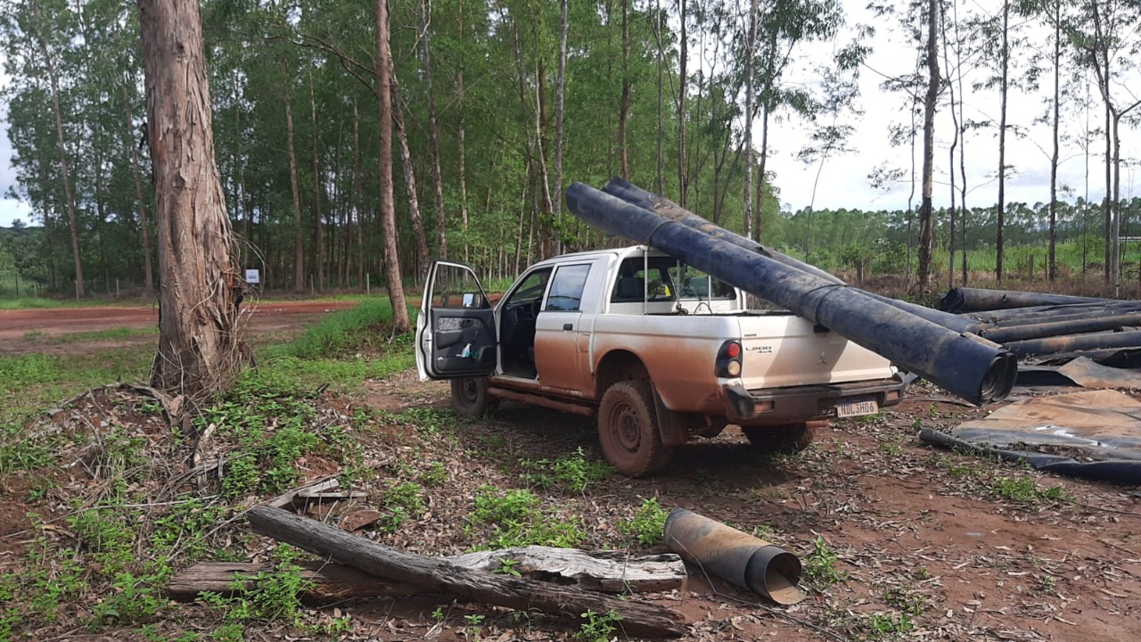 EM CACOAL: Manta de PEAD doada pela MFM será usada na recuperação de nascente