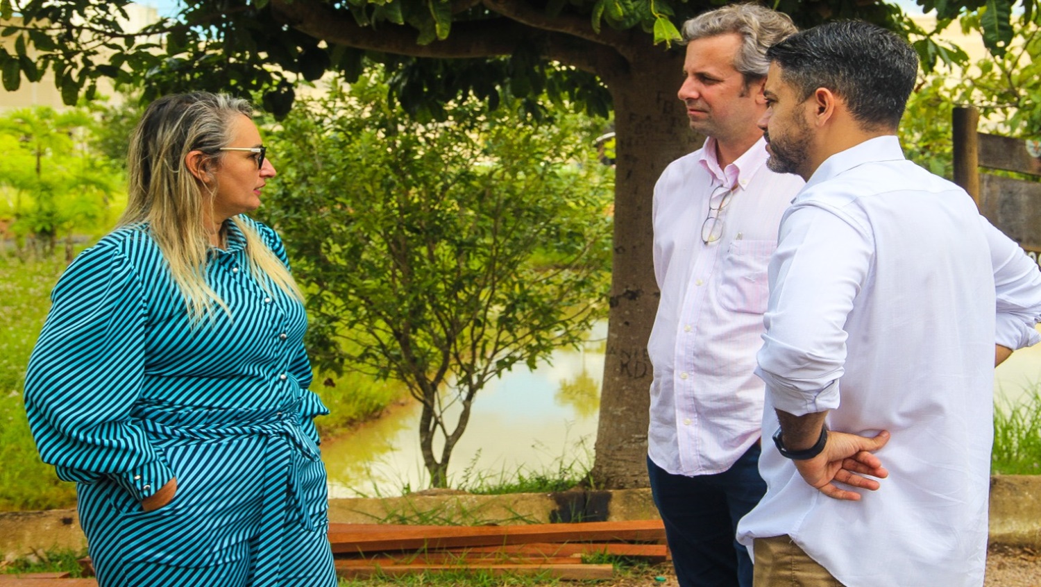 REVITALIZAÇÃO: Vereadora Márcia Socorristas acompanha obras no Parque da Cidade