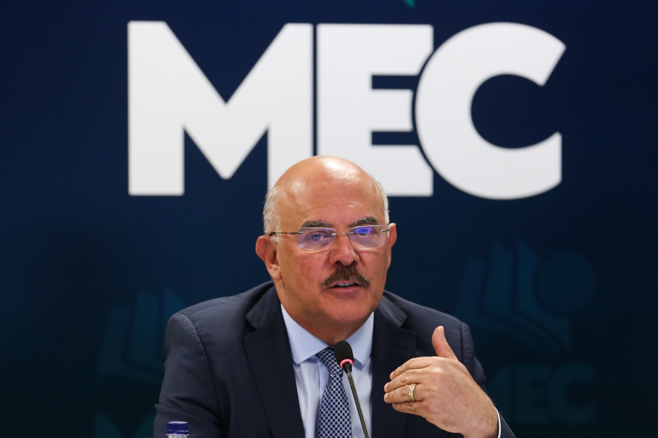 PASTORES: Escândalo no MEC vira caso de polícia ao passar a ser investigado pela PF