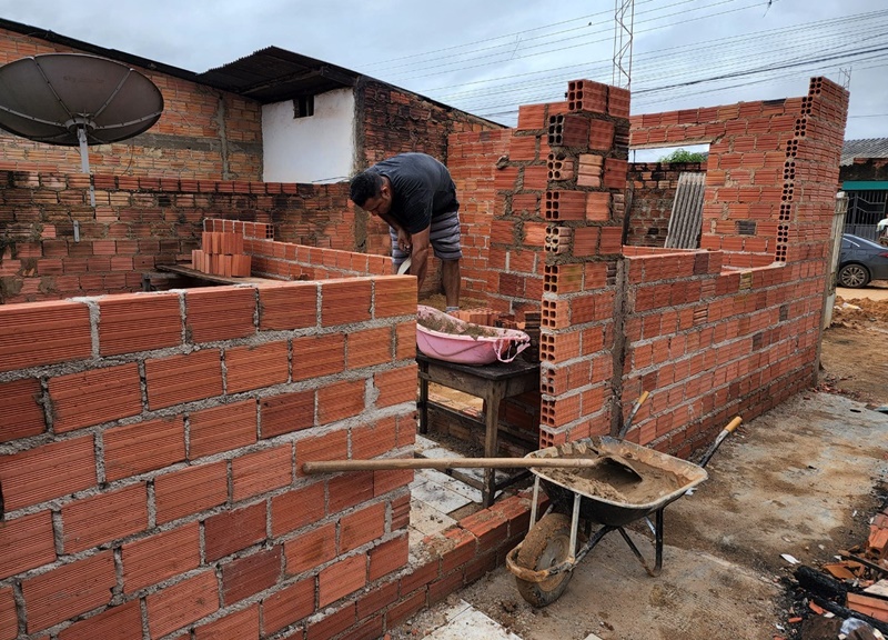SOLIDARIEDADE: Família que casa pegou fogo na zona Sul continua pedindo ajuda