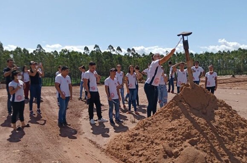 ENSINO: Alunos fazem visita técnica em aterro sanitário de Cacoal