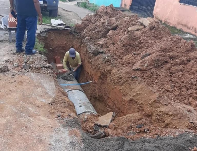 CAPITAL: Paulo Tico consegue recuperação da estrada do Areia Branca, no conjunto Guaporé