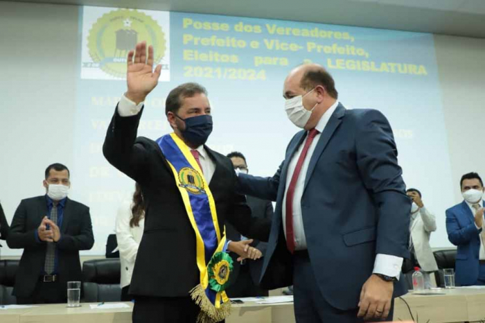 OPINIÃO: Você acredita que houve erro ou não em aumento para os servidores municipais?