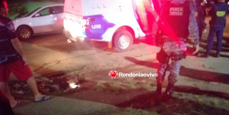 MAUS TRATOS: Casal é preso após arremessar criança para fora de carro e tentar fugir