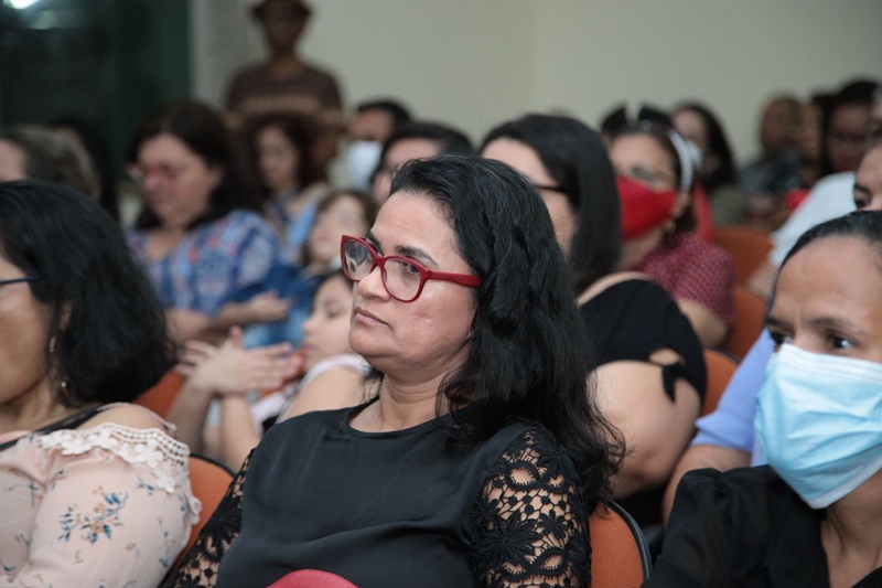 PÓS-GRADUAÇÃO: Católica faz aula inaugural de Mestrado em Educação com professores municipais