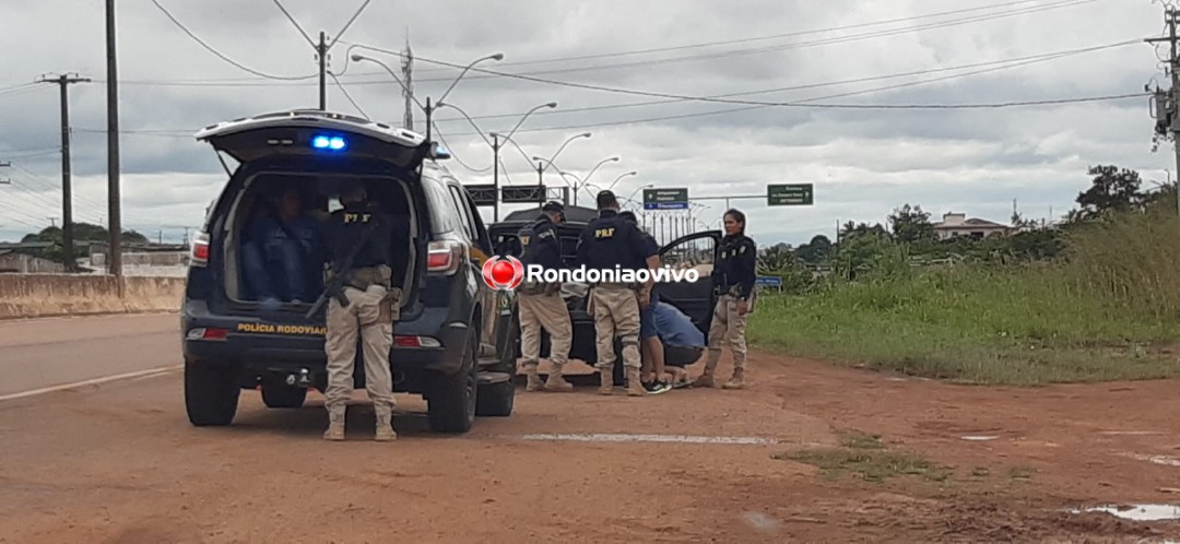VINDO DE GUAJARÁ: PRF prende casal com três quilos de cocaína na BR-364, em Porto Velho