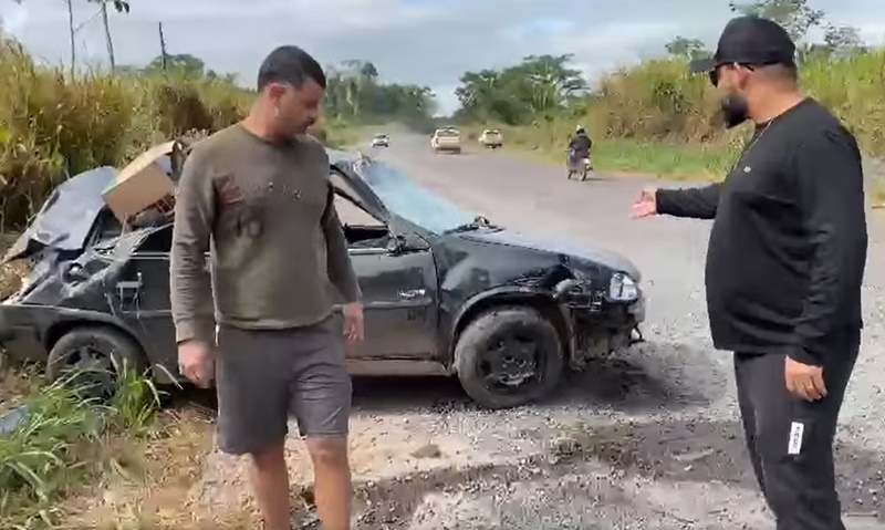 PERIGO: Motoristas relatam três capotamentos na BR-364 entre Ariquemes e Jaru