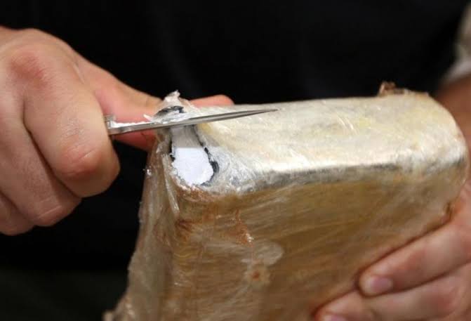 HÓRUS: Passageiro de ônibus é preso com um quilo de cocaína durante operação