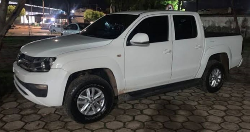 BANDIDOS OUSADOS: Empresário é rendido no trânsito e tem caminhonete Amarok roubada