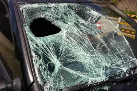'VALENTÃO': Dona de casa é agredida e tem carro destruído pelo ex-marido inconformado